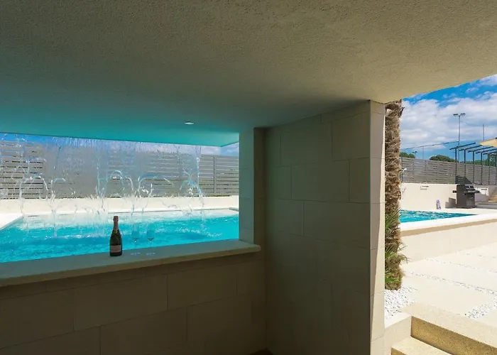 La By Interhome * 普拉