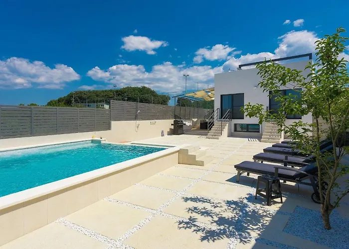 La By Interhome 别墅 *