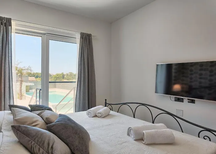 La By Interhome * 普拉